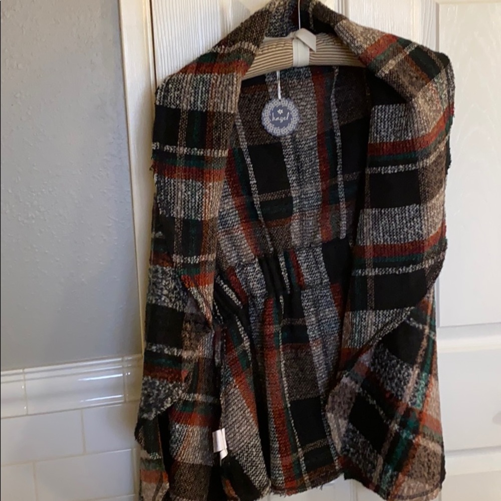 Wool blend sleeveless vest